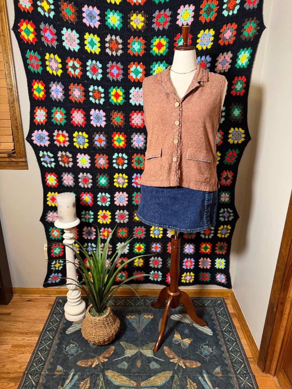 VTG White Stag Women’s XL Brown Linen Vest Embroidered Button Front Boho Artsy